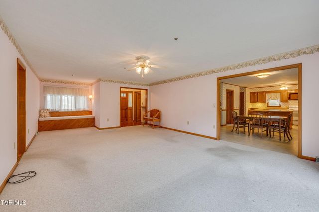 514 Parkway Boulevard, Elizabethton, TN 37643