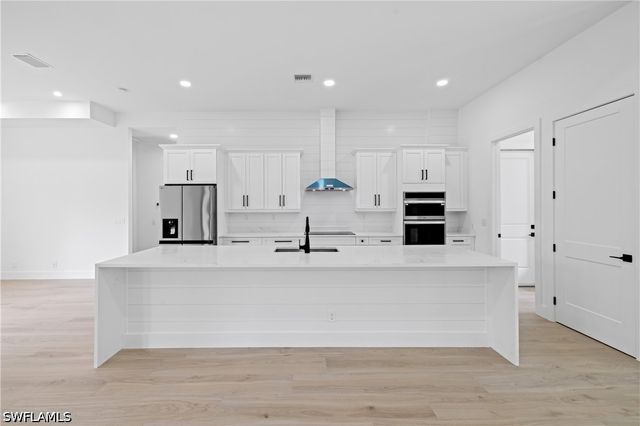 2908 58th AVE NE, Naples, FL 34120