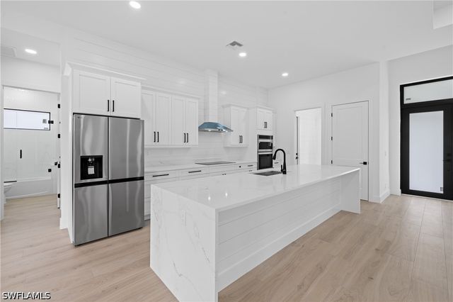 2908 58th AVE NE, Naples, FL 34120