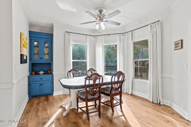 8 Charleston Avenue, Clinton, MS 39056