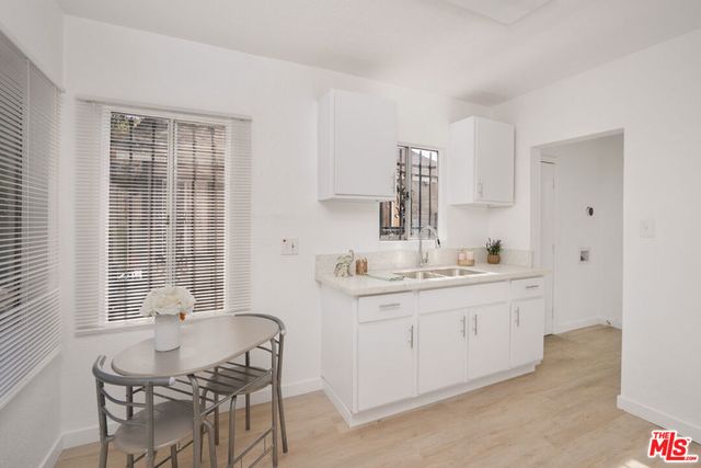 9309 S Broadway, Los Angeles, CA 90003