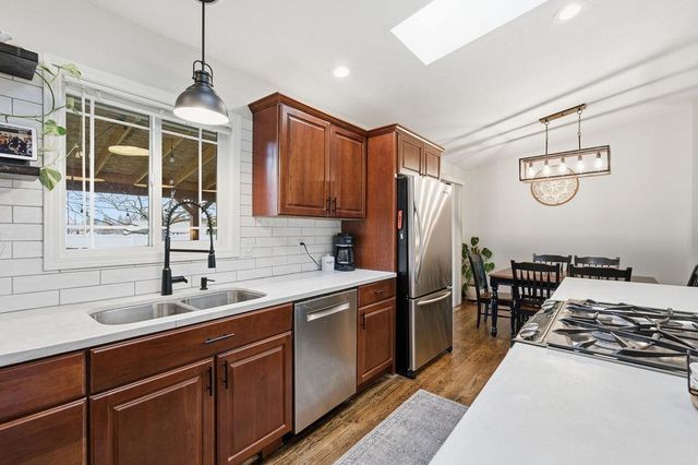 1019 N Pierce Rd, Spokane Valley, WA 99206