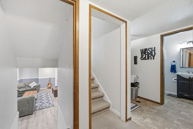 1019 N Pierce Rd, Spokane Valley, WA 99206