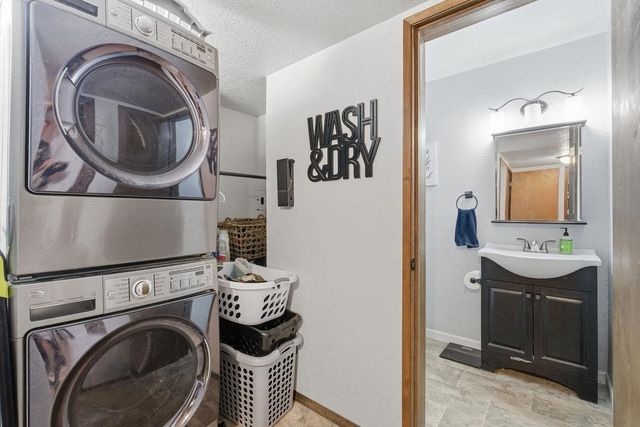 1019 N Pierce Rd, Spokane Valley, WA 99206