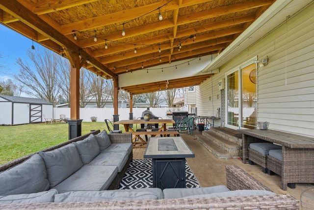 1019 N Pierce Rd, Spokane Valley, WA 99206