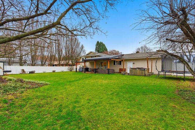 1019 N Pierce Rd, Spokane Valley, WA 99206