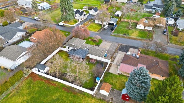 1019 N Pierce Rd, Spokane Valley, WA 99206