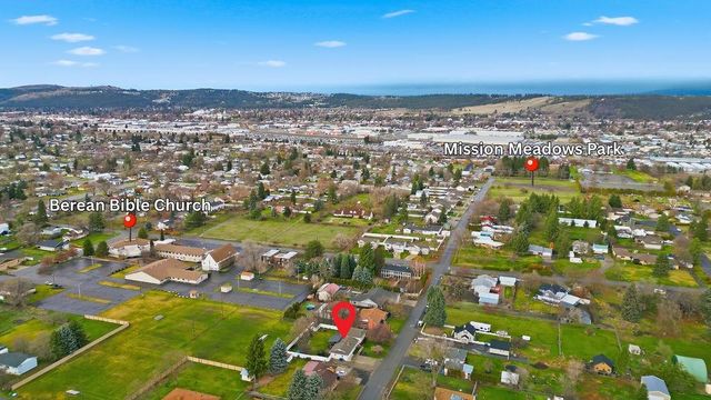 1019 N Pierce Rd, Spokane Valley, WA 99206