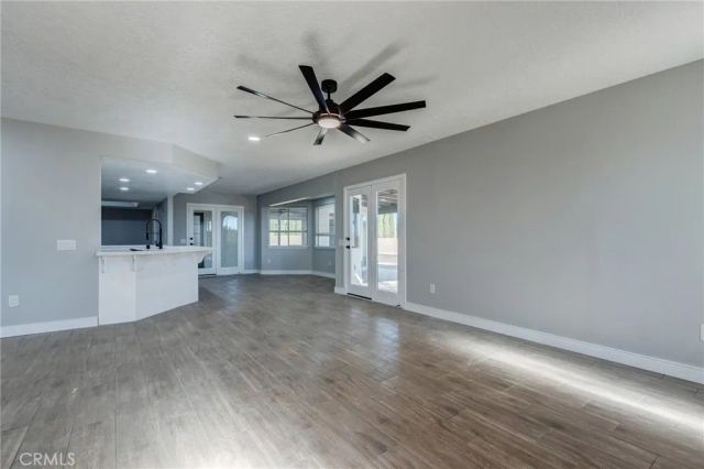 10731 Anaconda Avenue, Oak Hills, CA 92344