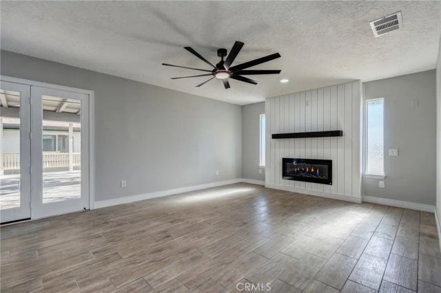 10731 Anaconda Avenue, Oak Hills, CA 92344