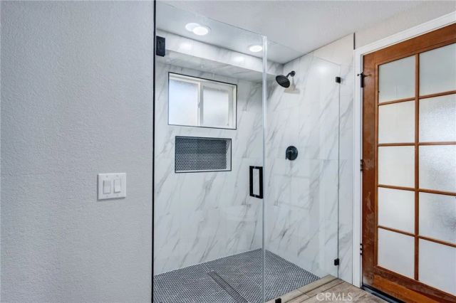 10731 Anaconda Avenue, Oak Hills, CA 92344