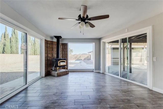 10731 Anaconda Avenue, Oak Hills, CA 92344