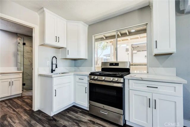 10731 Anaconda Avenue, Oak Hills, CA 92344