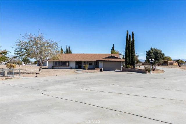 10731 Anaconda Avenue, Oak Hills, CA 92344