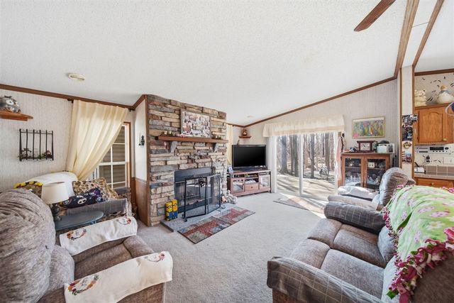 909 Savannah River Drive, Adrian, MI 49221