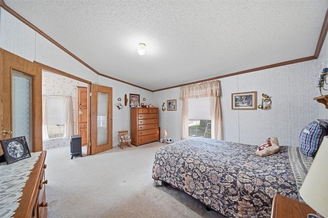 909 Savannah River Drive, Adrian, MI 49221