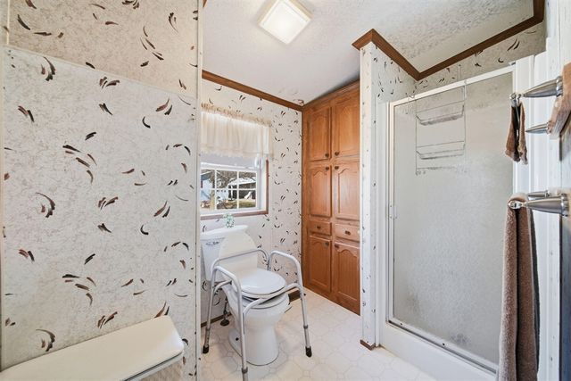 909 Savannah River Drive, Adrian, MI 49221