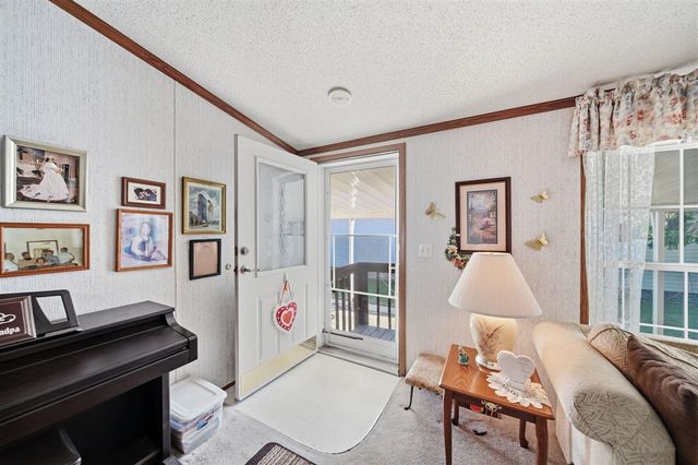 909 Savannah River Drive, Adrian, MI 49221