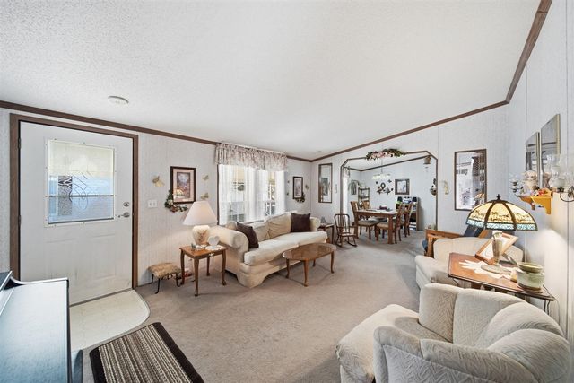 909 Savannah River Drive, Adrian, MI 49221