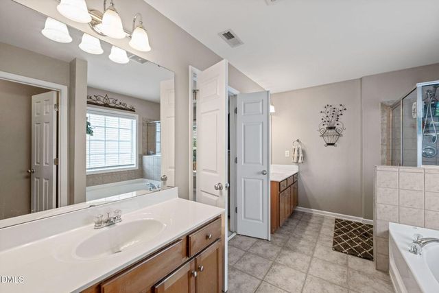 3705 Coach Lantern Avenue, Wake Forest, NC 27587