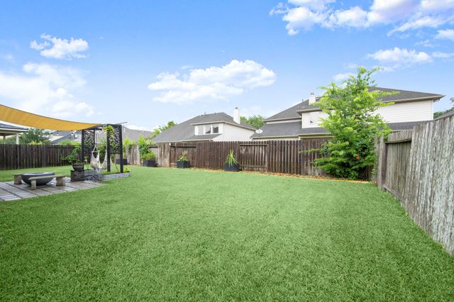 7515 Crescent Lake Court, Rosenberg, TX 77469