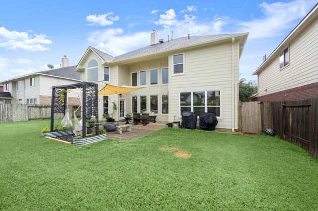 7515 Crescent Lake Court, Rosenberg, TX 77469