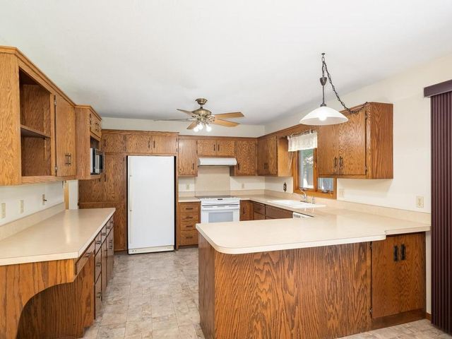 5890 Henry Street, Maple Plain, MN 55359