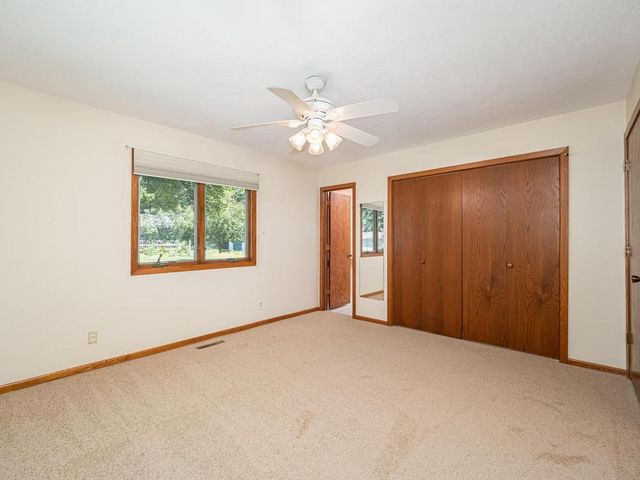 5890 Henry Street, Maple Plain, MN 55359