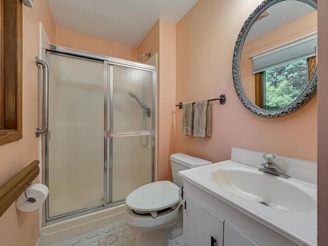 5890 Henry Street, Maple Plain, MN 55359