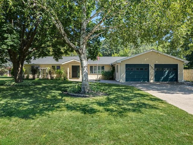 5890 Henry Street, Maple Plain, MN 55359