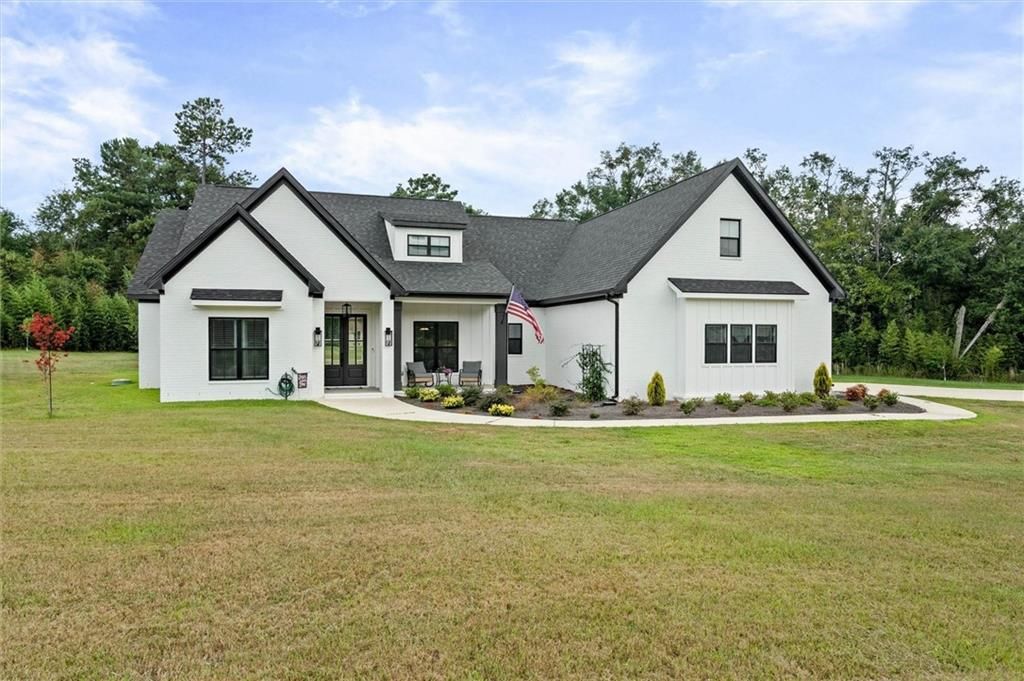 11 Creax Road, Axis, AL 36505 — exterior