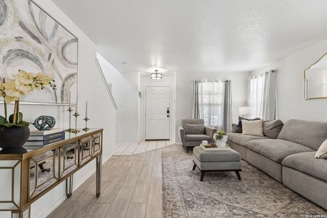 16130 Ambush Grove, San Antonio, TX 78247