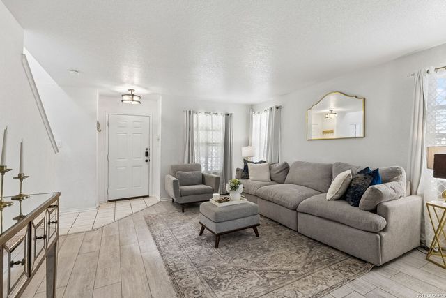 16130 Ambush Grove, San Antonio, TX 78247