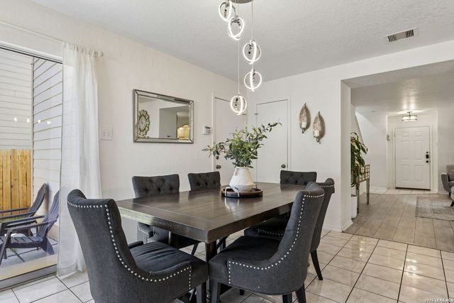 16130 Ambush Grove, San Antonio, TX 78247