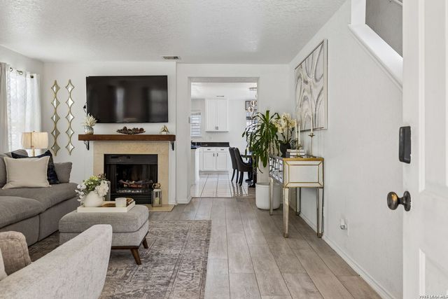 16130 Ambush Grove, San Antonio, TX 78247