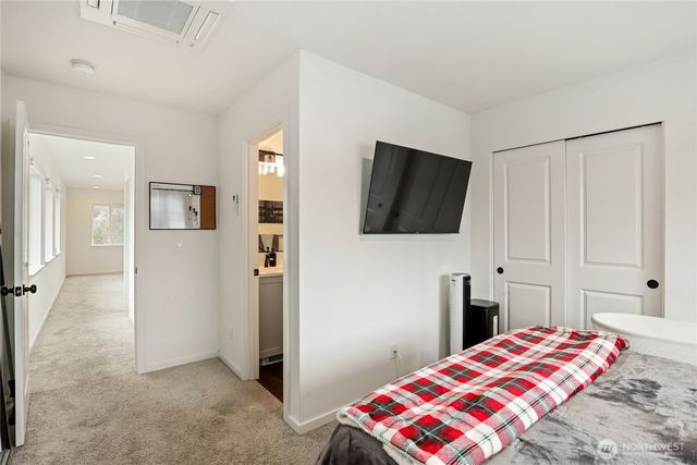 981 NW Highgarden Drive, Bremerton, WA 98311