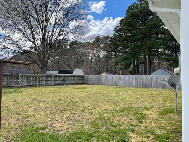 3404 Newport DR, Chesapeake, VA 23321