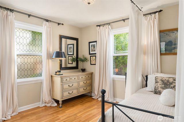 4409 SW Dawson Street, Seattle, WA 98136