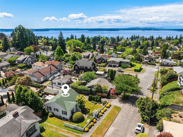 4409 SW Dawson Street, Seattle, WA 98136