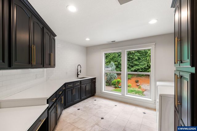 846 55th Av NW, Salem, OR 97304