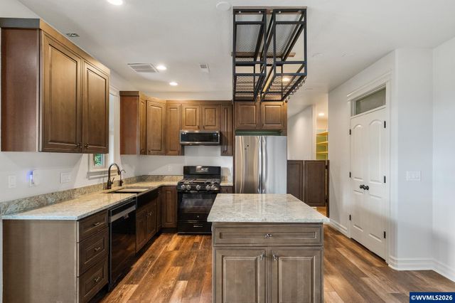 846 55th Av NW, Salem, OR 97304