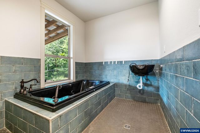 846 55th Av NW, Salem, OR 97304