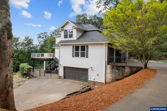 846 55th Av NW, Salem, OR 97304
