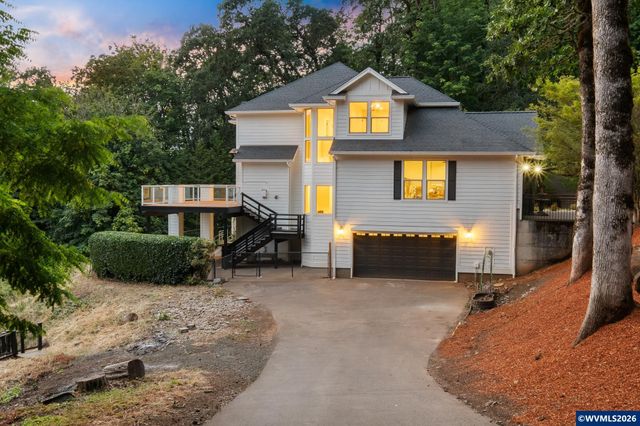 846 55th Av NW, Salem, OR 97304