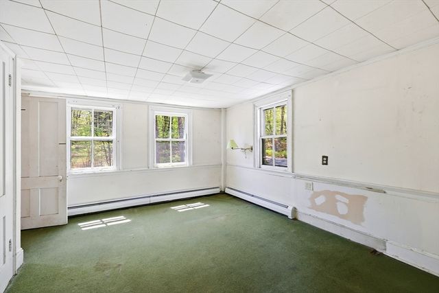 42 Shutesbury Rd, Leverett, MA 01054