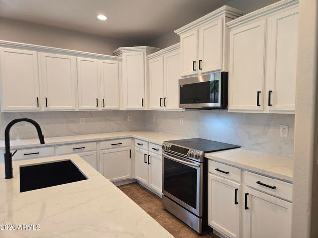 25814 W MAGNOLIA Street, Buckeye, AZ 85326