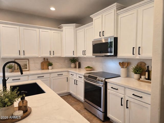 25814 W MAGNOLIA Street, Buckeye, AZ 85326