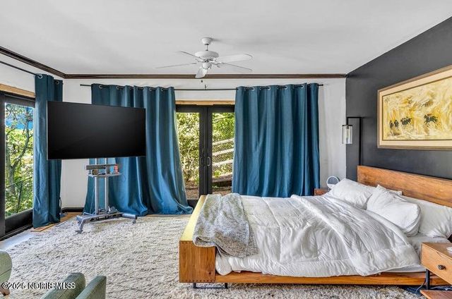 25001 W River Road, Perrysburg, OH 43551