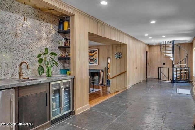 25001 W River Road, Perrysburg, OH 43551