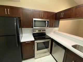 19213 Glenmoor Dr 19213, West Palm Beach, FL 33409